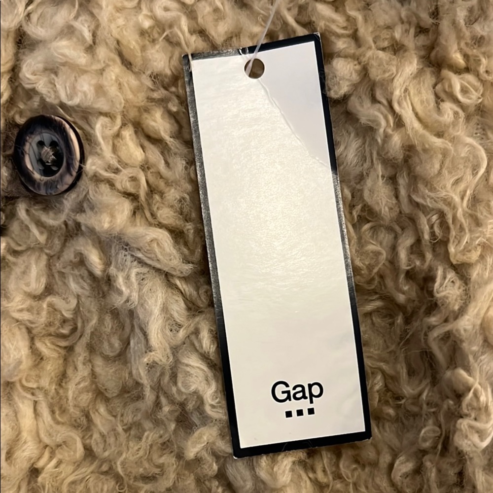 GAP Tan Faux Fur Vest - Picture 3 of 5